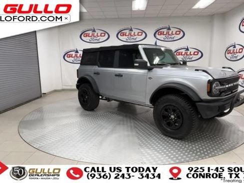 Certified 2022 Ford Bronco Wildtrak AWD/4WD image 2