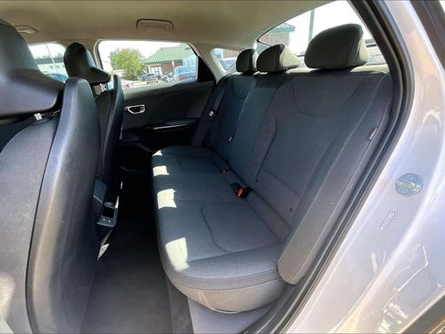 Used 2025 Kia K4 FWD image 22