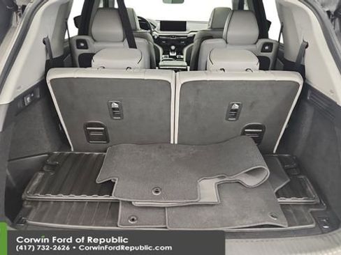 Used 2022 Acura MDX SH-AWD w/ Advance Package image 24