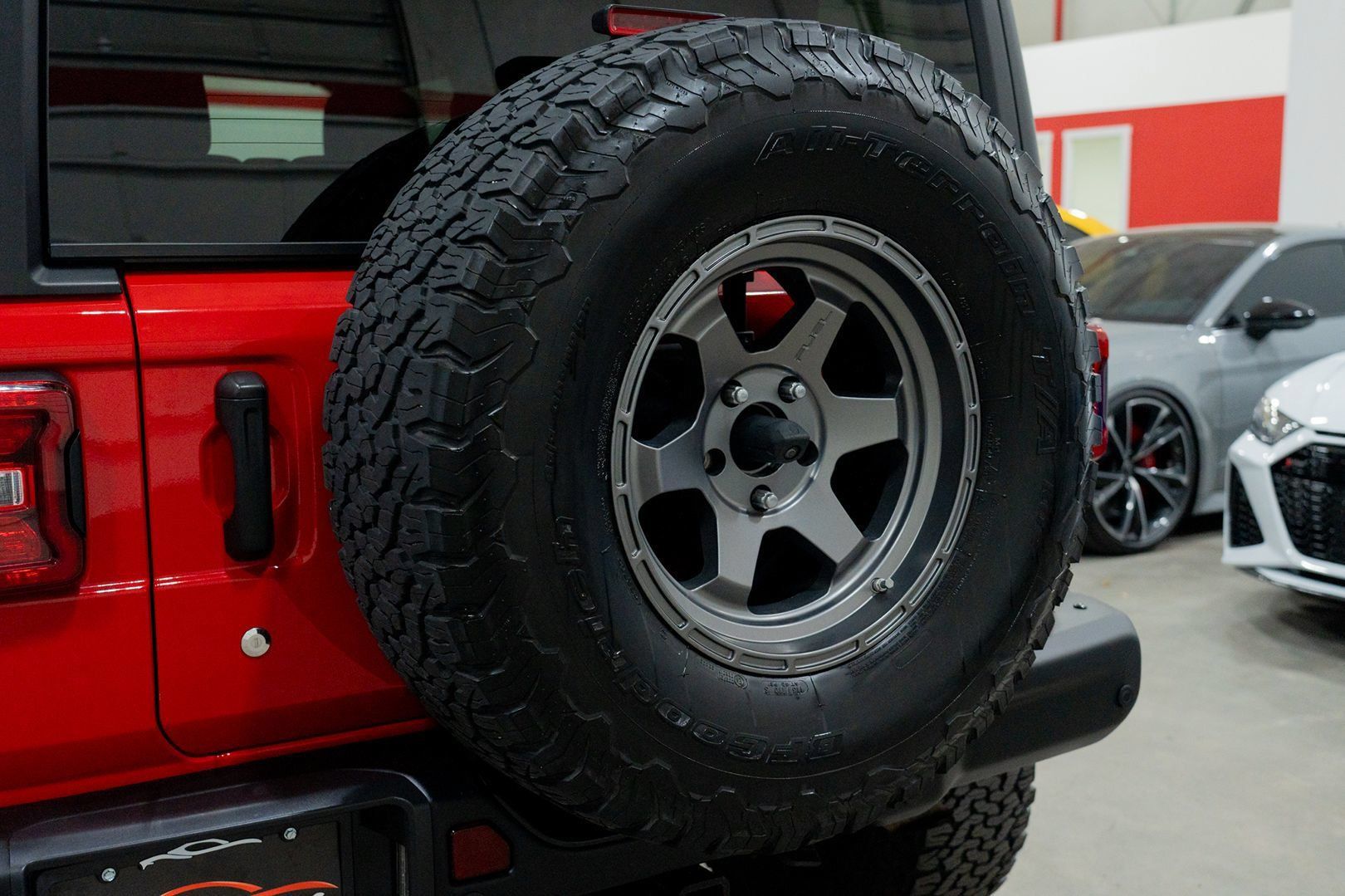 Used 2019 Jeep Wrangler Unlimited Rubicon AWD/4WD image 9