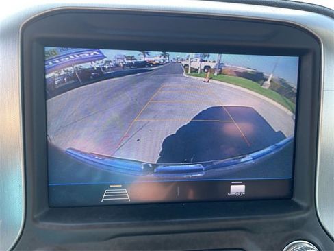 Used 2021 GMC Sierra 1500 Elevation image 14