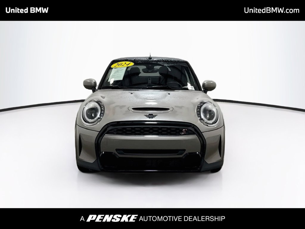 Used 2024 MINI Cooper S FWD image 2
