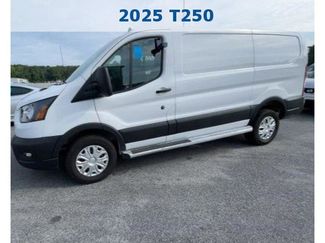 Used 2025 Ford Transit 250 Low Roof w/ Exterior Upgrade Package RWD video 1