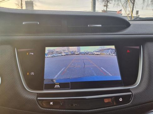 Used 2025 Cadillac XT5 Luxury image 21