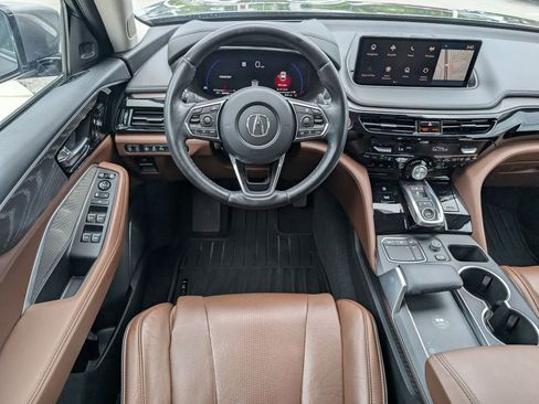 Used 2022 Acura MDX SH-AWD w/ Advance Package image 3
