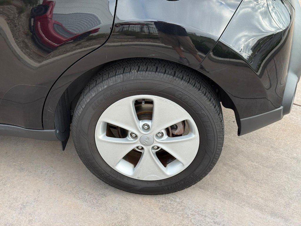 Used 2016 Kia Soul FWD image 10