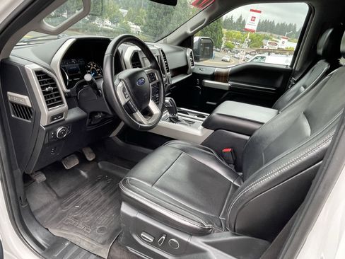 Used 2017 Ford F150 Lariat RWD image 12