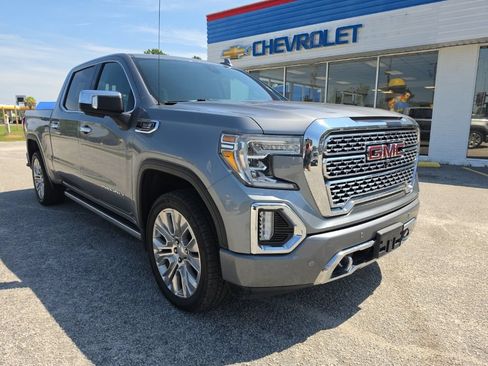 Used 2020 GMC Sierra 1500 Denali w/ Denali Ultimate Package AWD/4WD image 4