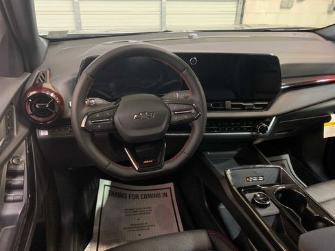 New 2026 Chevrolet Equinox RS w/ Convenience Package III image 4