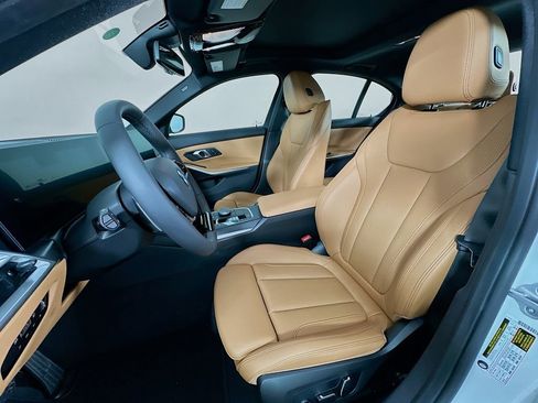 Used 2026 BMW 330i Sedan w/ Convenience Package image 16