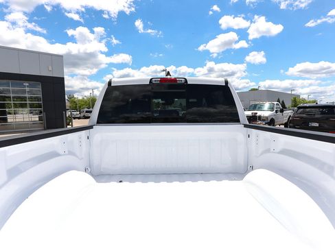 New 2026 RAM 1500 Express AWD/4WD image 7