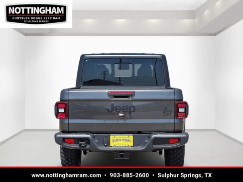 New 2025 Jeep Gladiator Willys image 4