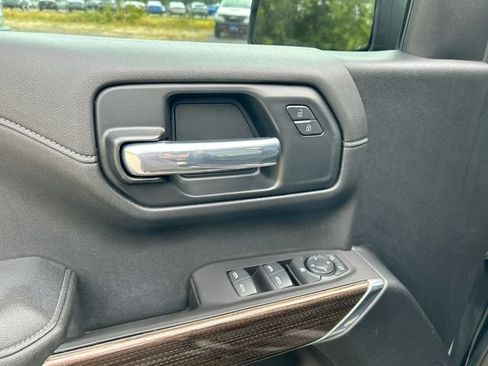 Used 2021 Chevrolet Silverado 1500 LT Trail Boss w/ Convenience Package II AWD/4WD image 23