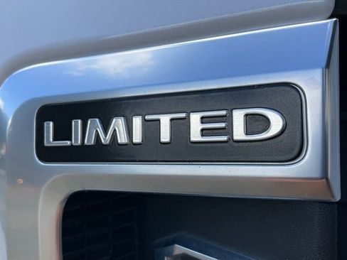 Used 2019 Ford F450 Limited image 12