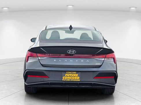 New 2026 Hyundai Elantra Sport FWD image 4