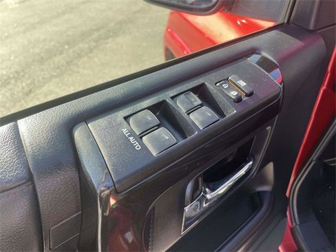 Used 2021 Toyota 4Runner TRD Off-Road image 17