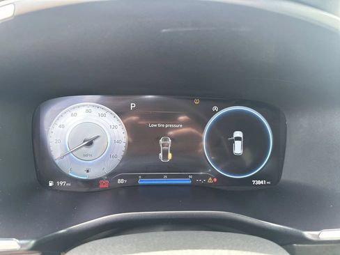 Certified 2023 Hyundai Santa Fe SEL w/ Premium Package FWD image 19