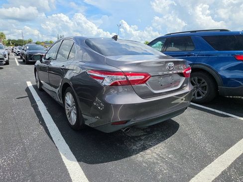 Used 2018 Toyota Camry XLE w/ Driver Assist Package FWD image 12