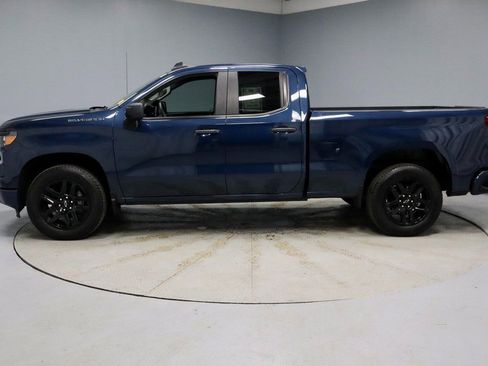 Used 2022 Chevrolet Silverado 1500 Custom image 7