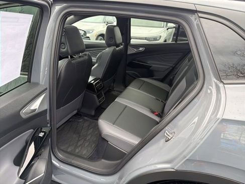 Certified 2023 Volkswagen ID.4 Pro S image 21