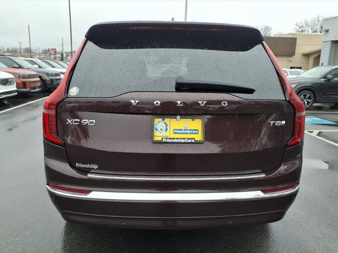 Used 2025 Volvo XC90 T8 Plus w/ Protection Package Premier image 40