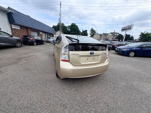 Used 2011 Toyota Prius Three FWD image 31