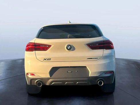 Used 2018 BMW X2 xDrive28i w/ M SportX Package AWD/4WD image 4