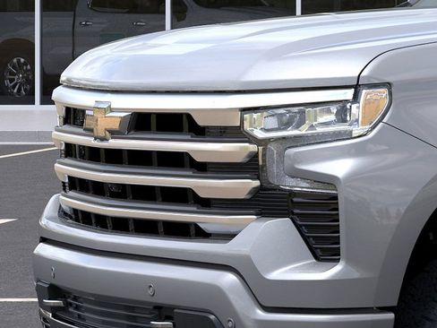 New 2026 Chevrolet Silverado 1500 High Country w/ Z71 Off-Road Package AWD/4WD image 13