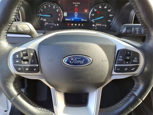 Used 2021 Ford Explorer XLT w/ Equipment Group 202A image 23