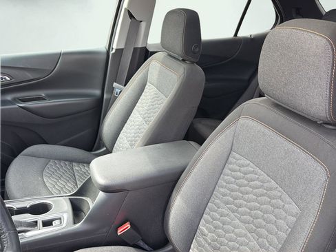 Used 2018 Chevrolet Equinox LT w/ Sun & Infotainment Package image 23