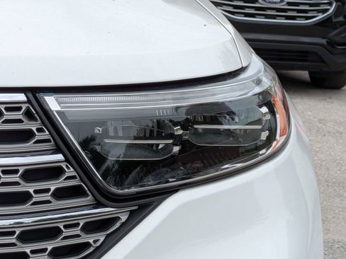 Used 2023 Ford Explorer Limited w/ Limited Technology Package RWD image 10