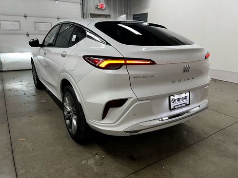 New 2026 Buick Envista Avenir image 5