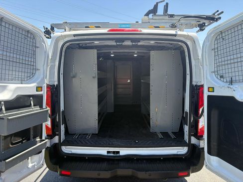 Used 2019 Ford Transit 250 148 Low Roof RWD image 4
