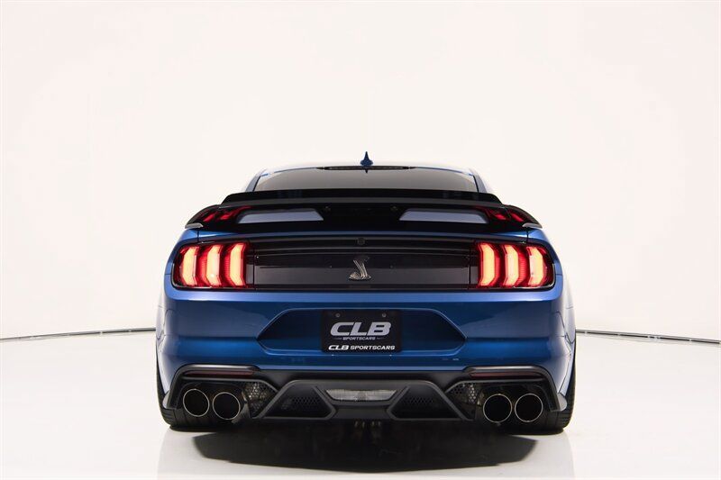 Used 2021 Ford Mustang Shelby GT500 w/ Technology Package RWD image 11