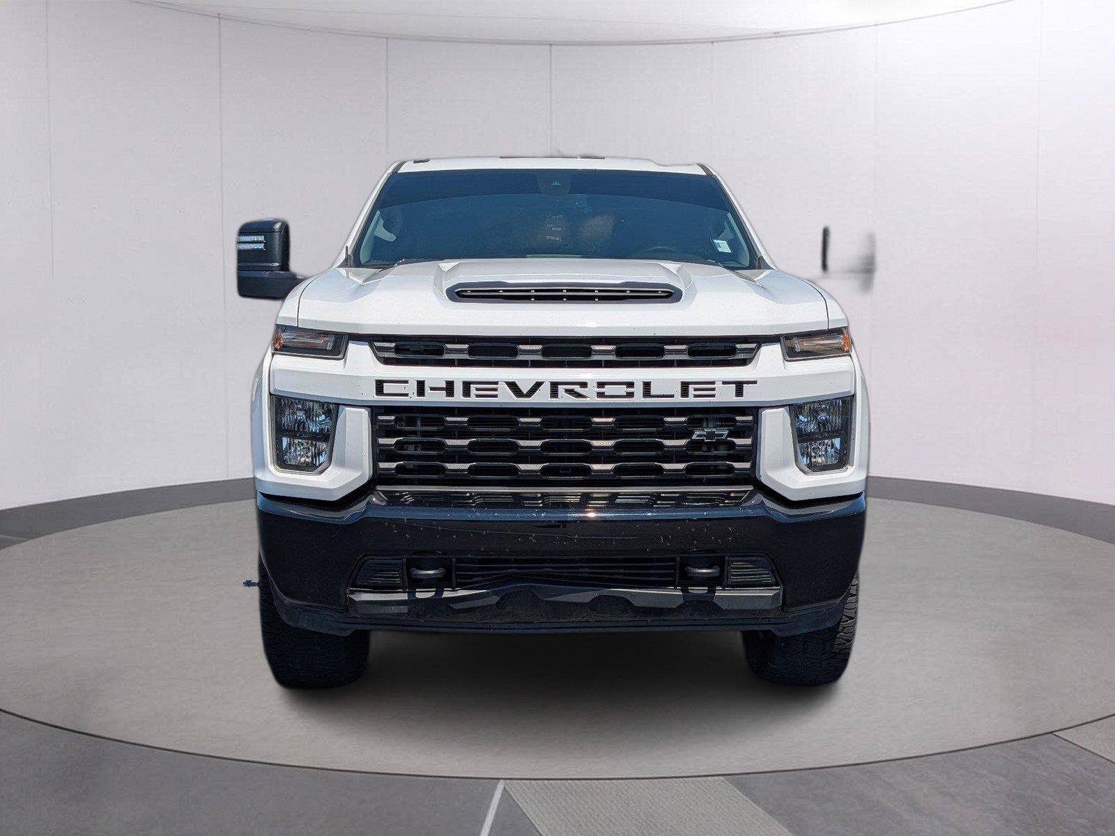 Used 2023 Chevrolet Silverado 2500 Custom w/ Custom Value Package AWD/4WD image 9
