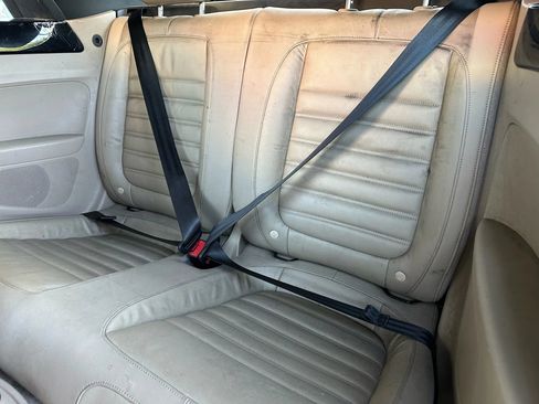 Used 2013 Volkswagen Beetle 2.0T image 11