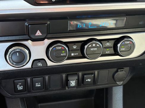 Used 2023 Toyota Tacoma SR5 w/ Technology Package image 15