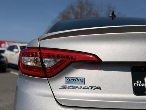 Used 2015 Hyundai Sonata Limited w/ Option Group 05 image 9