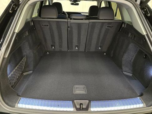 Used 2025 Audi Q5 Premium w/ Convenience Package image 33