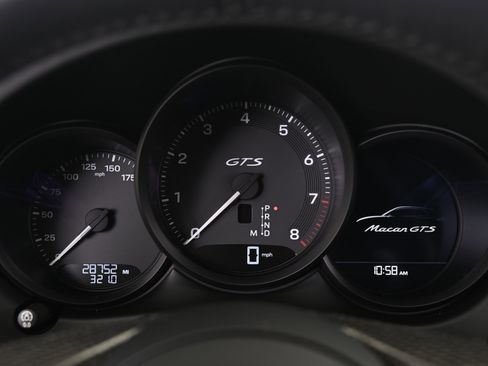 Used 2023 Porsche Macan GTS image 38