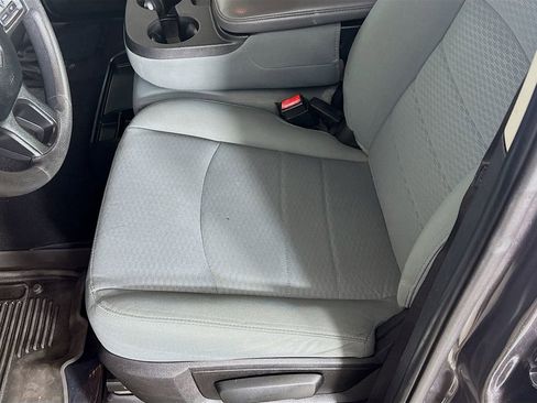 Used 2019 RAM 1500 Classic SLT RWD image 19