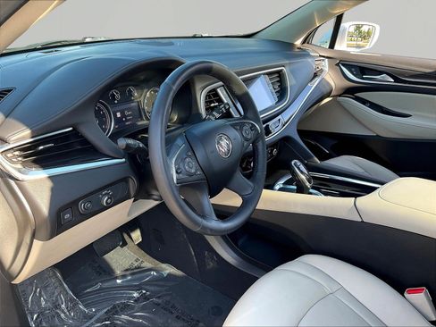 Used 2020 Buick Enclave Premium w/ Sun and Sites Package FWD image 17