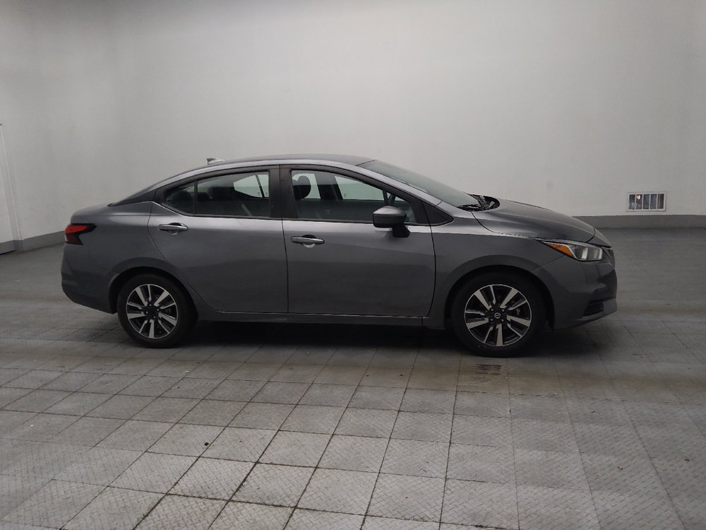 Used 2021 Nissan Versa SV FWD image 11