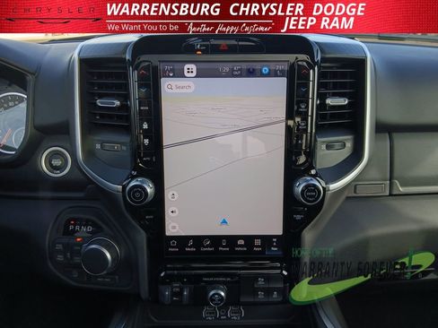 New 2026 RAM 1500 4x4 Crew Cab image 21