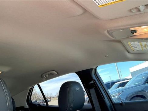 Used 2024 Buick Encore GX Sport Touring image 20