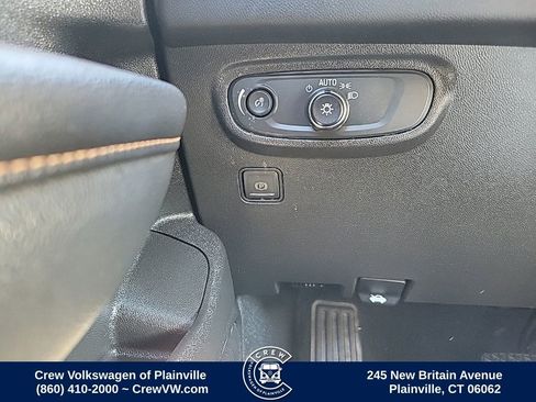 Used 2020 GMC Terrain SLE image 10