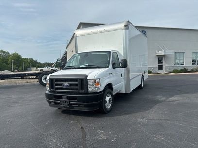 New 2025 Ford E-450 and Econoline 450 Super Duty w/ Driver's Safety Package
