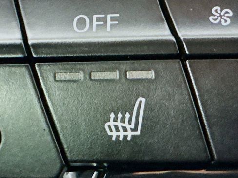 Used 2021 BMW X1 sDrive28i w/ M Sport Package image 24