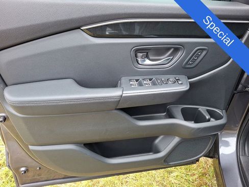 Certified 2023 Honda Pilot Elite image 12