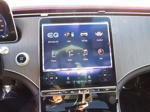 Used 2023 Mercedes-Benz EQS 450+ 4MATIC Sedan image 12